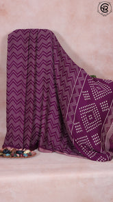 Royal Violet Dotted Zigzag Pattern with Small Border  Premium Georgette Saree